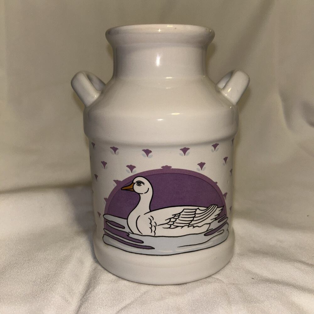 Vintage Duck‎ Milk Can Vase Purple White Ceramic Country Farmhouse Cottage Decor